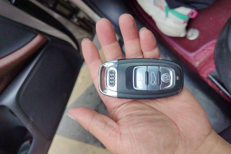 Used Audi A6L 2014 30 FSI Comfort Model Vehicle Key