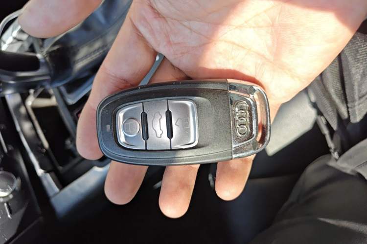 Used Audi A6L 2014 TFSI Standard Model Vehicle Key