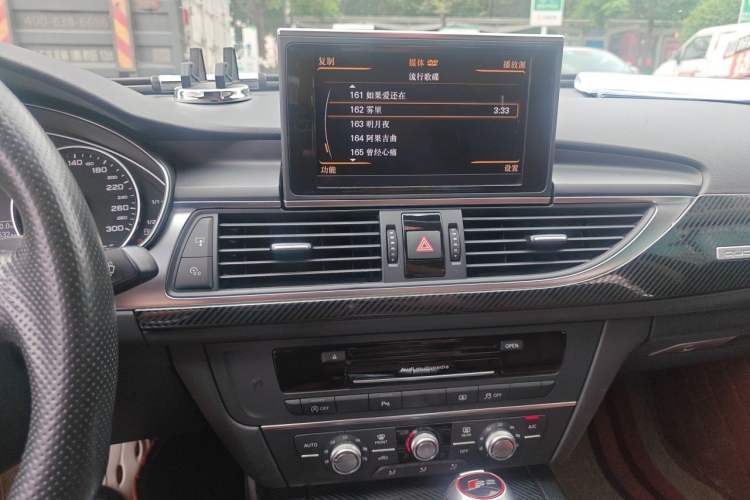 Used Audi A6L 2014 TFSI Standard Model Audio And AC Panel