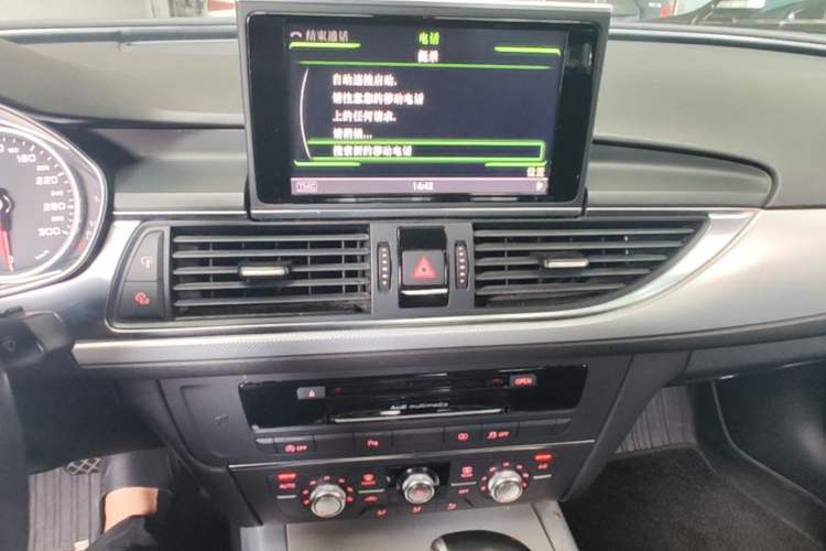 Used Audi A6L 2014 TFSI Standard Model Audio And AC Panel