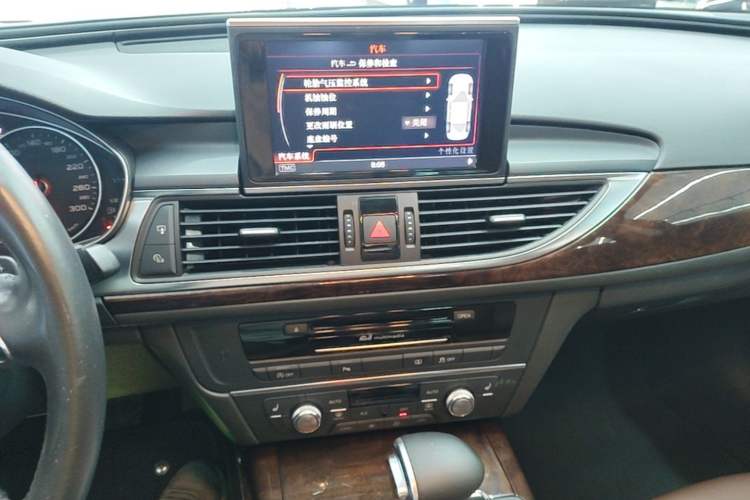 Used Audi A6L 2014 TFSI Comfort Model Audio And AC Panel