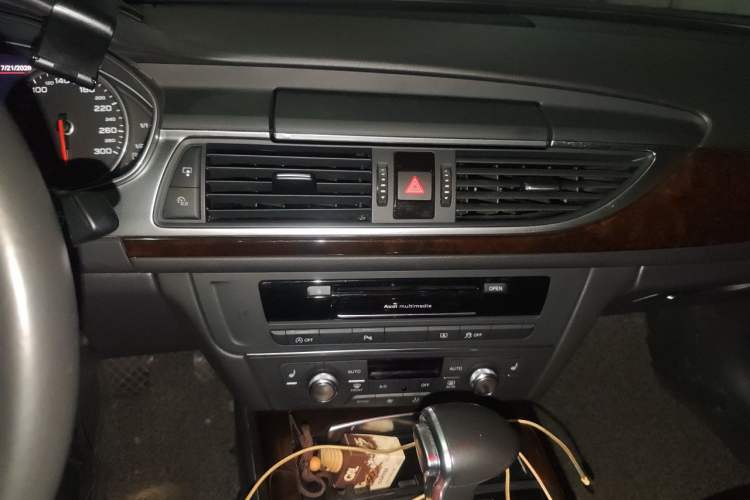 Used Audi A6L 2014 30 FSI Comfort Model Audio And AC Panel