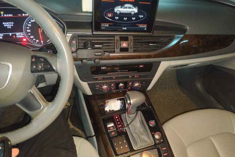 Used Audi A6L 2014 TFSI Standard Model Audio And AC Panel