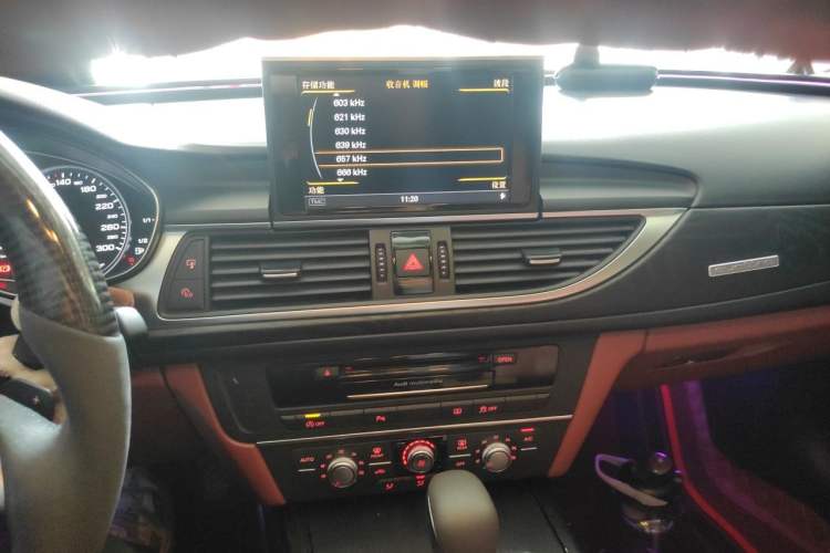 Used Audi A6L 2014 TFSI Standard Model Audio And AC Panel