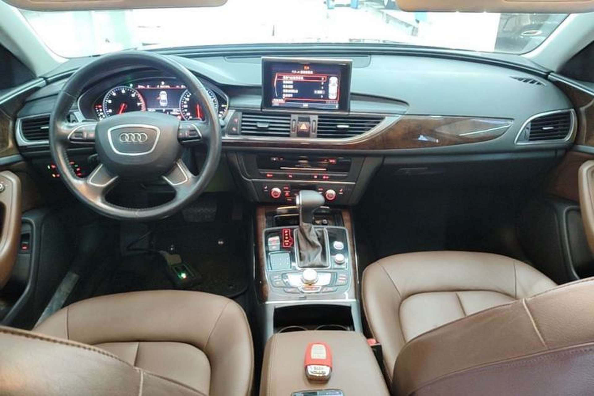 Used Audi A6L 2014 TFSI Comfort Model Center Console