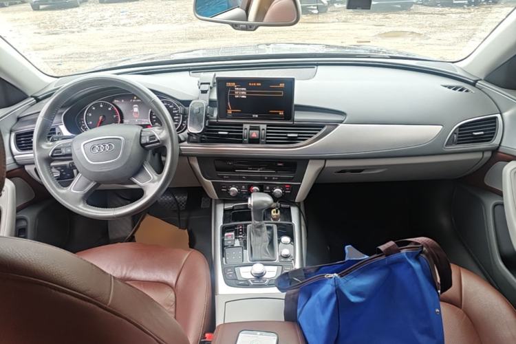 Used Audi A6L 2014 TFSI Standard Model Center Console