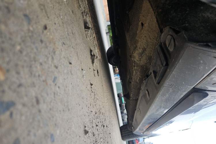 Used Audi A6L 2014 TFSI Standard Model Chassis Front Left