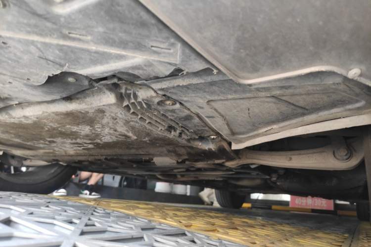 Used Audi A6L 2014 TFSI Standard Model Chassis Front Left