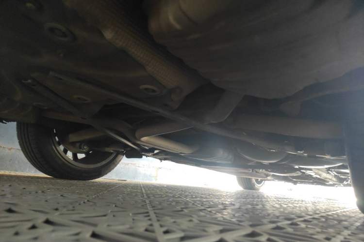 Used Audi A6L 2014 TFSI Standard Model Chassis Rear Right