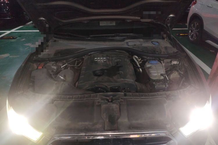 Used Audi A6L 2014 TFSI Standard Model Engine Bay
