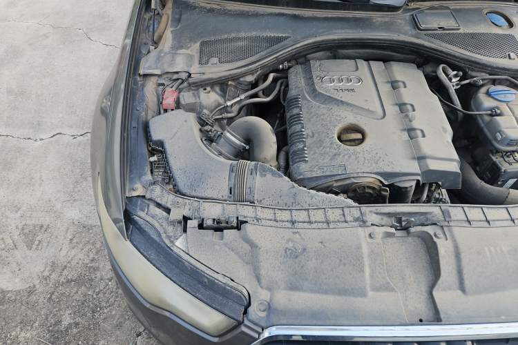 Used Audi A6L 2014 TFSI Standard Model Engine Bay Right