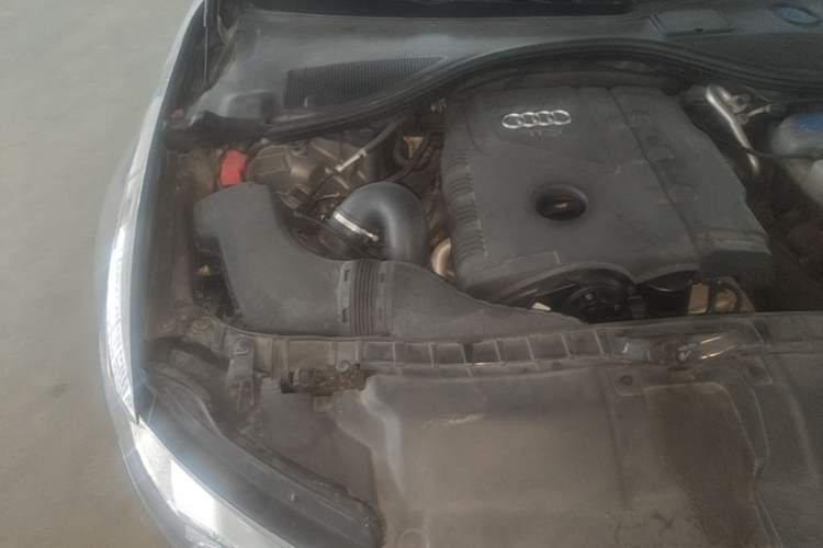 Used Audi A6L 2014 TFSI Standard Model Engine Bay Right