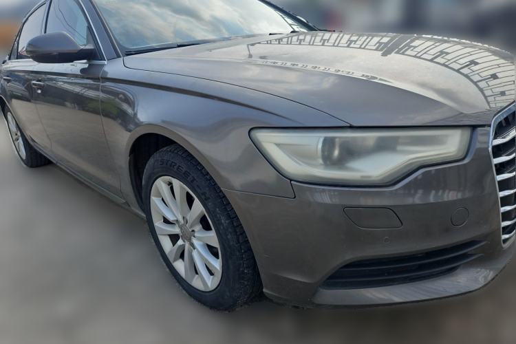 Used Audi A6L 2014 TFSI Standard Model Front Right 45 Deg