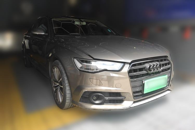 Used Audi A6L 2014 TFSI Standard Model Front Right 45 Deg