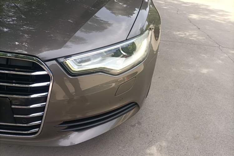 Used Audi A6L 2014 TFSI Standard Model Left Front Headlight