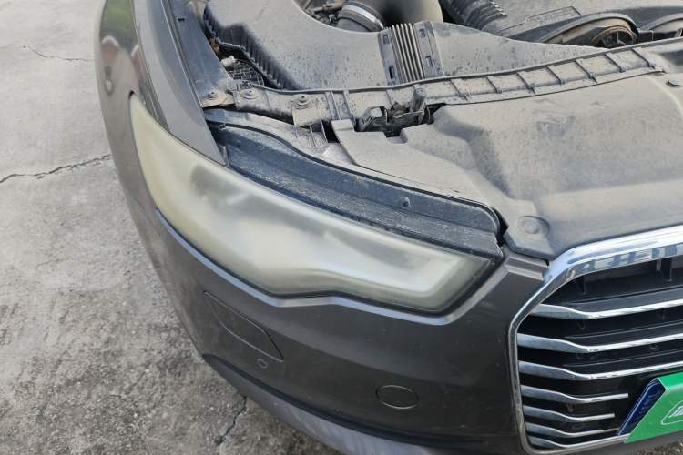 Used Audi A6L 2014 TFSI Standard Model Right Front Headlight