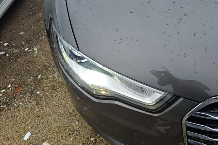 Used Audi A6L 2014 TFSI Standard Model Right Front Headlight