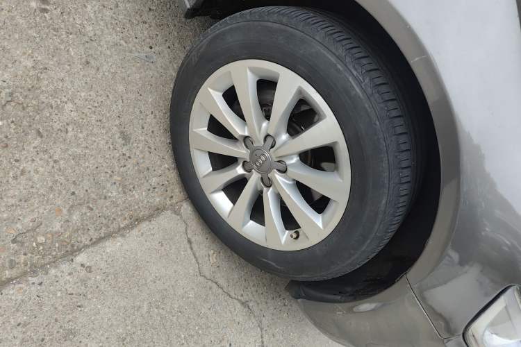 Used Audi A6L 2014 30 FSI Comfort Model Right Front Wheel Hub