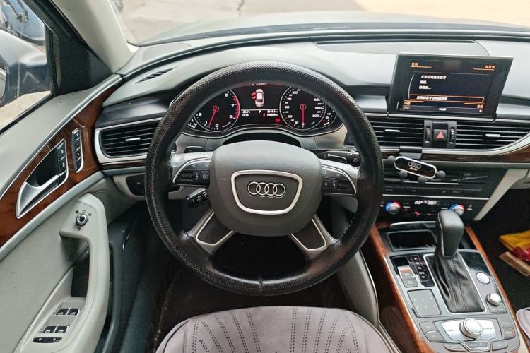Used Audi A6L 2014 30 FSI Luxury Model Steering Wheel