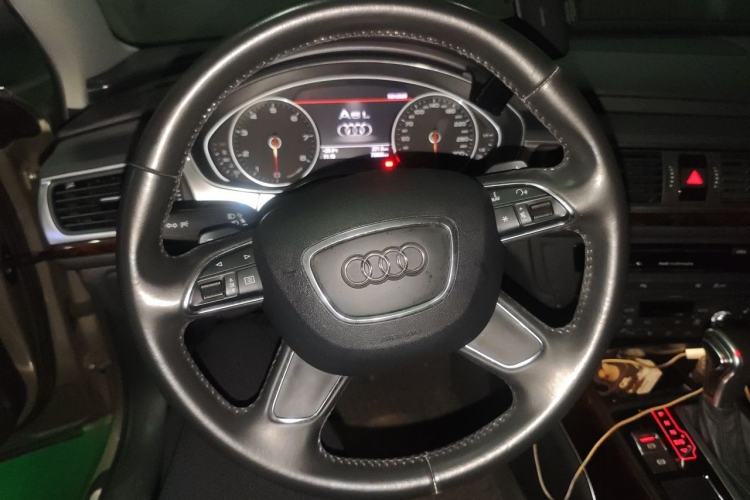 Used Audi A6L 2014 30 FSI Comfort Model Steering Wheel