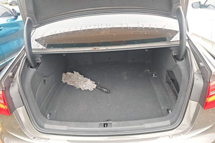 Used Audi A6L 2014 TFSI Standard Model Trunk