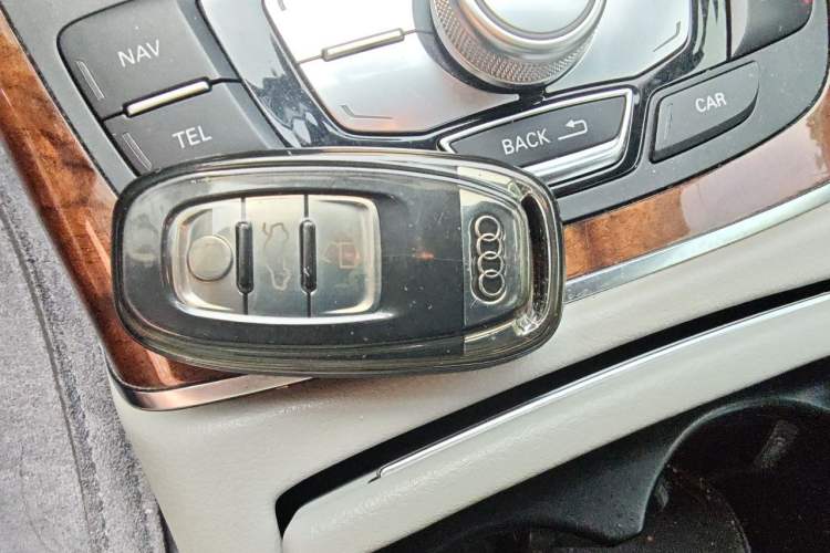 Used Audi A6L 2014 30 FSI Luxury Model Vehicle Key