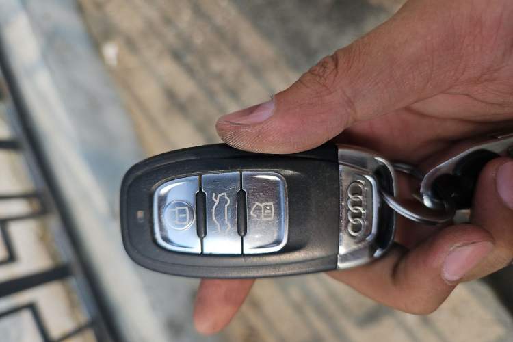Used Audi A6L 2014 TFSI Standard Model Vehicle Key