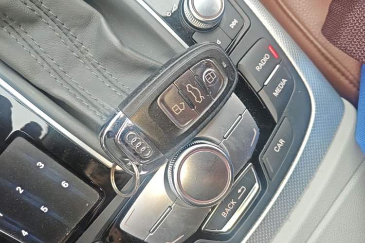 Used Audi A6L 2014 TFSI Standard Model Vehicle Key