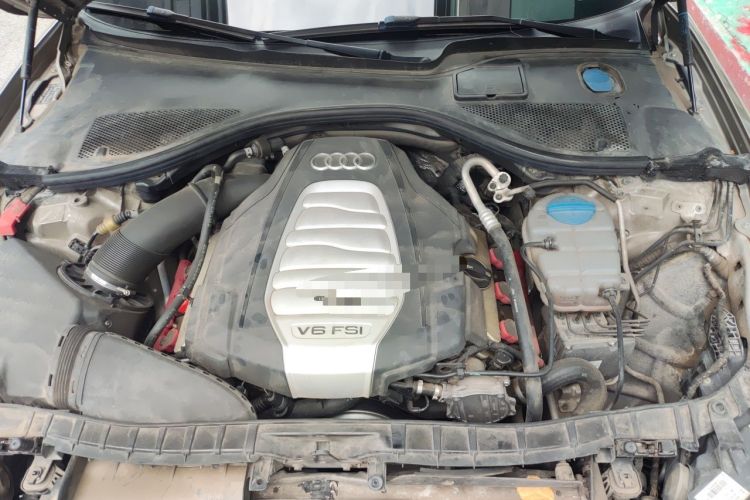 Used Audi A6L 2014 30 FSI Comfort Model Engine Bay