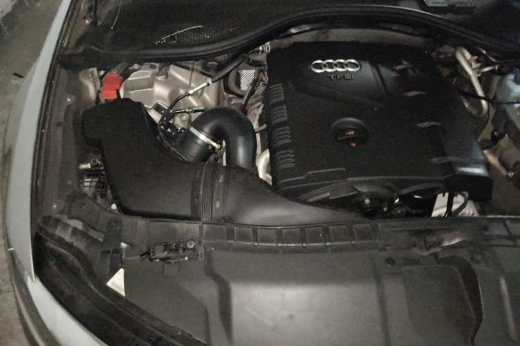 Used Audi A6L 2014 TFSI Standard Model Engine Bay Right