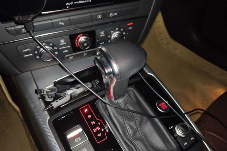 Used Audi A6L 2014 TFSI Standard Model Gear Lever