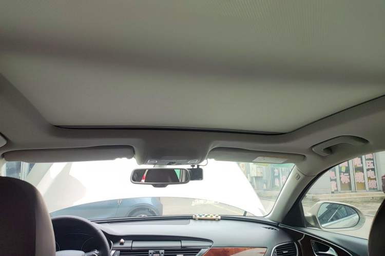 Used Audi A6L 2014 30 FSI Comfort Model Headliner