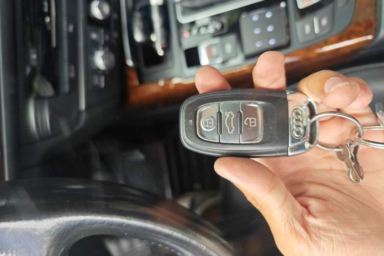 Used Audi A6L 2014 30 FSI Technology Model Vehicle Key
