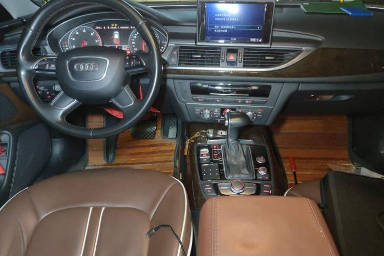 Used Audi A6L 2014 TFSI Standard Model Audio And AC Panel