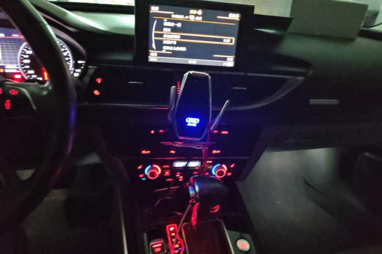 Used Audi A6L 2014 35 FSI quattro Luxury Model Audio And AC Panel