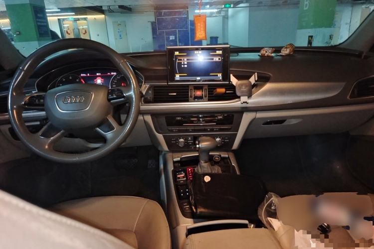 Used Audi A6L 2014 TFSI Standard Model Center Console