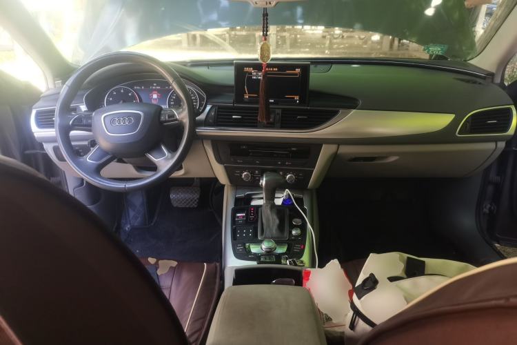 Used Audi A6L 2014 TFSI Standard Model Center Console