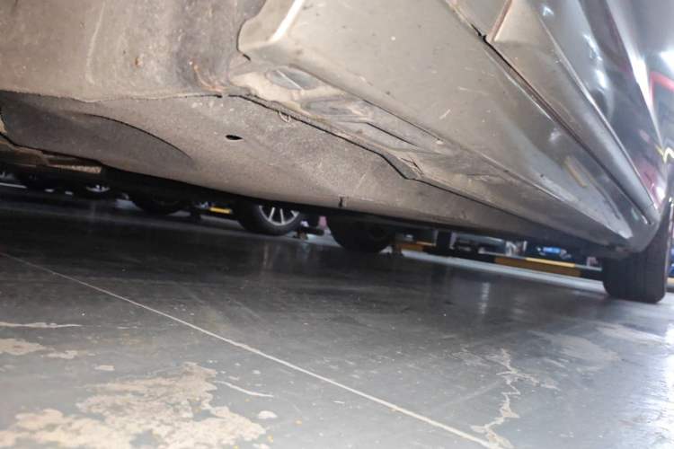 Used Audi A6L 2014 TFSI Standard Model Chassis Front Left