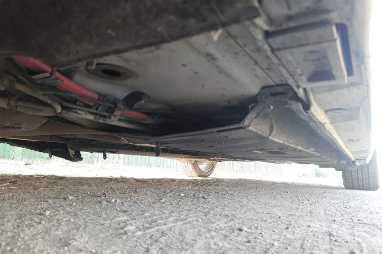 Used Audi A6L 2014 TFSI Standard Model Chassis Front Left