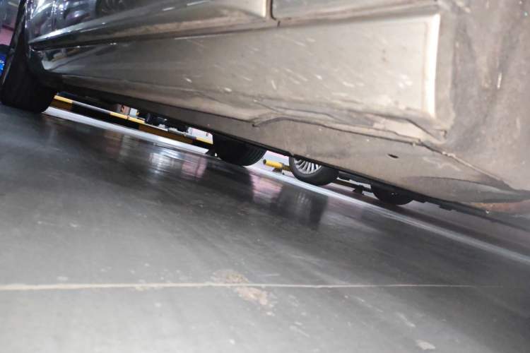 Used Audi A6L 2014 TFSI Standard Model Chassis Front Right