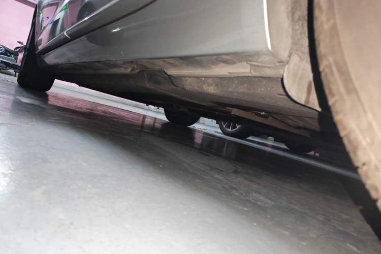 Used Audi A6L 2014 TFSI Standard Model Chassis Rear Left