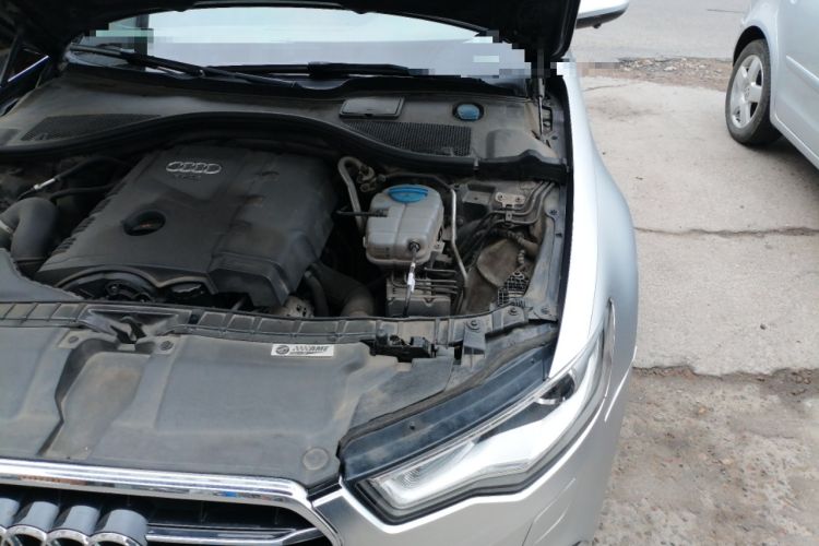 Used Audi A6L 2014 TFSI Standard Model Engine Bay Left