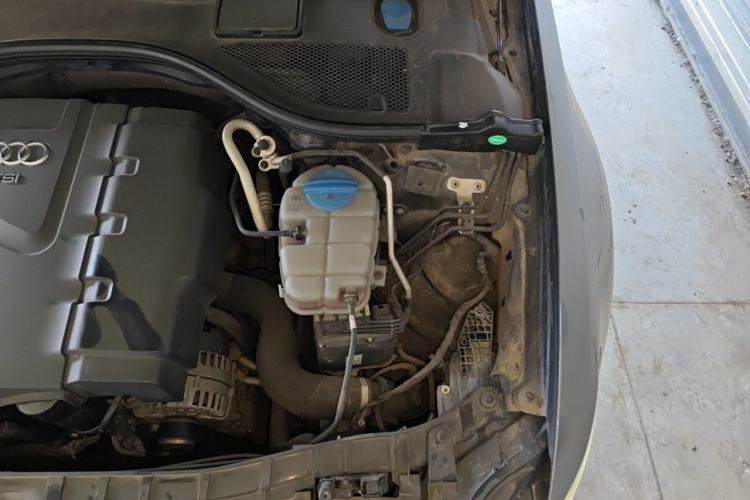 Used Audi A6L 2014 TFSI Comfort Model Engine Bay Left
