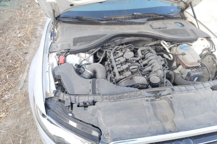 Used Audi A6L 2014 TFSI Standard Model Engine Bay Right