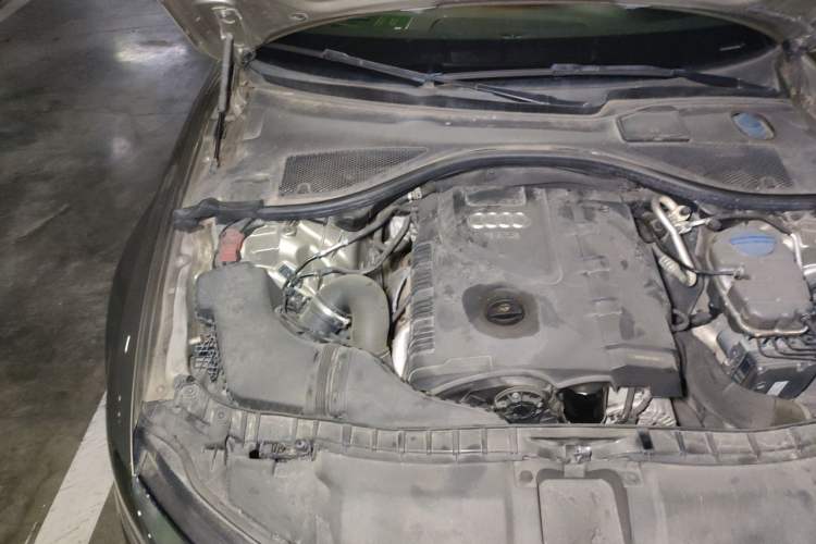 Used Audi A6L 2014 TFSI Standard Model Engine Bay Right