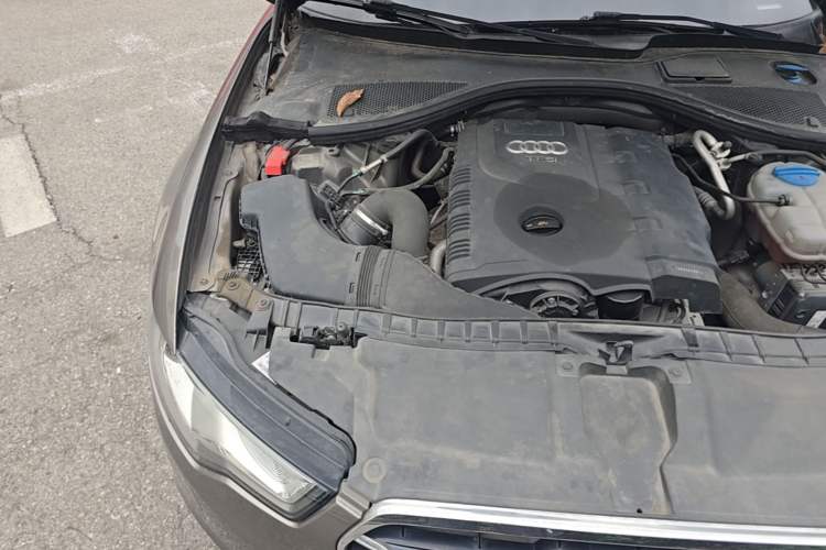 Used Audi A6L 2014 TFSI Standard Model Engine Bay Right