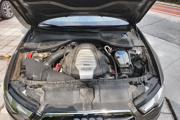 Used Audi A6L 2014 30 FSI Technology Model Engine Bay
