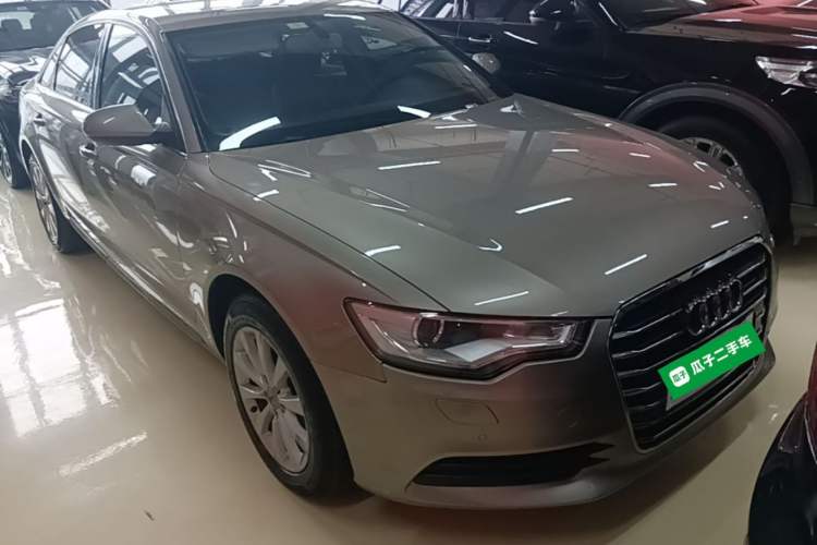 Used Audi A6L 2014 TFSI Standard Model Front Right 45 Deg