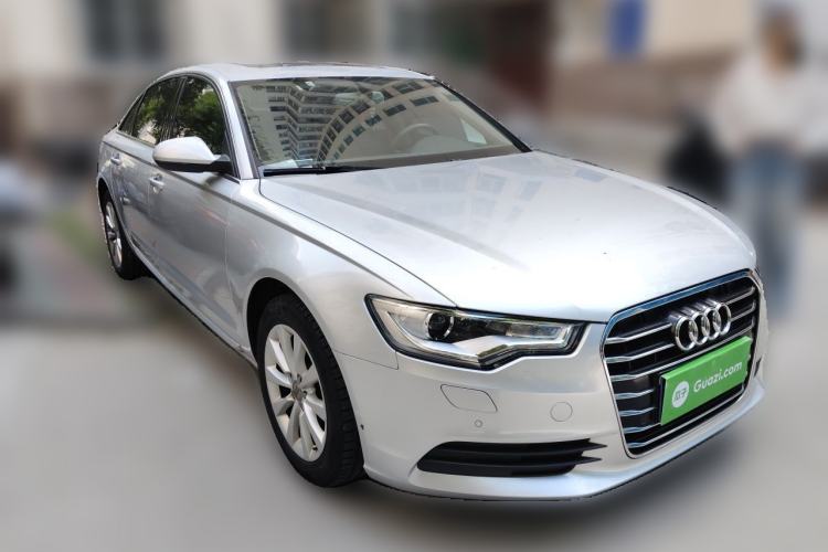 Used Audi A6L 2014 TFSI Standard Model Front Right 45 Deg