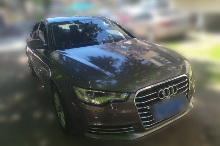 Used Audi A6L 2014 TFSI Standard Model Front Right 45 Deg